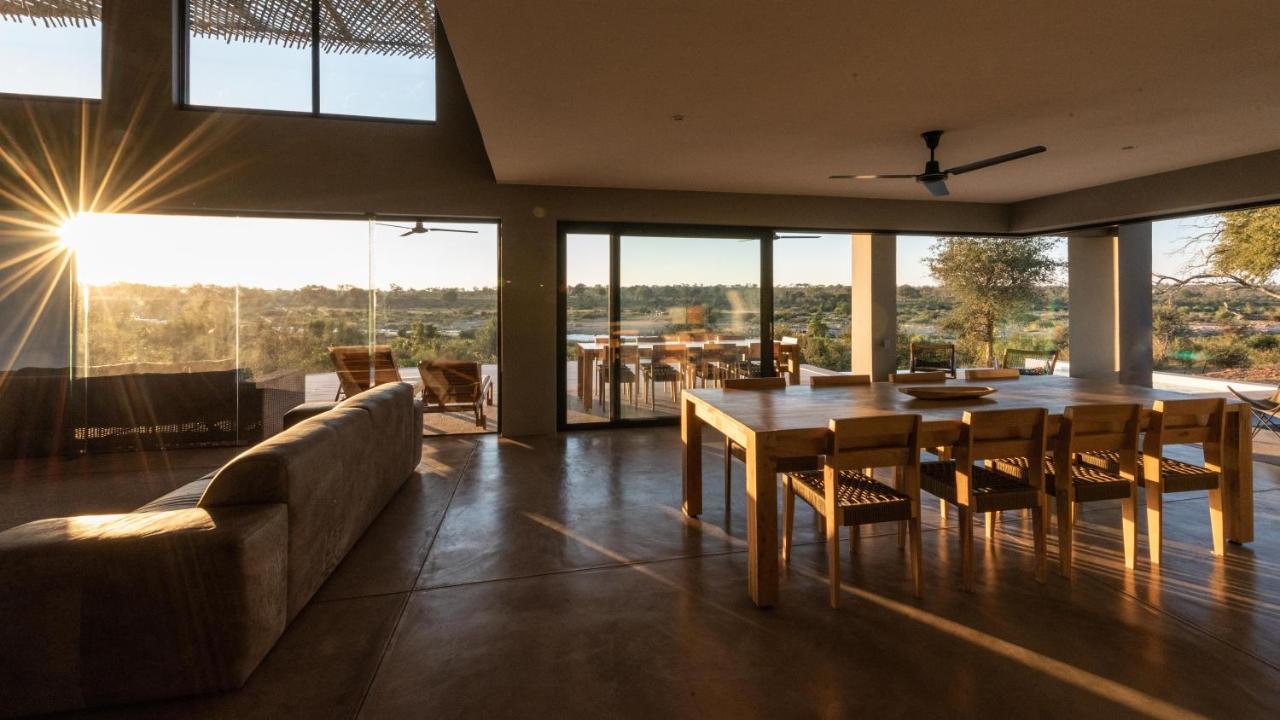 Tamboti River Lodge Hectorspruit Esterno foto
