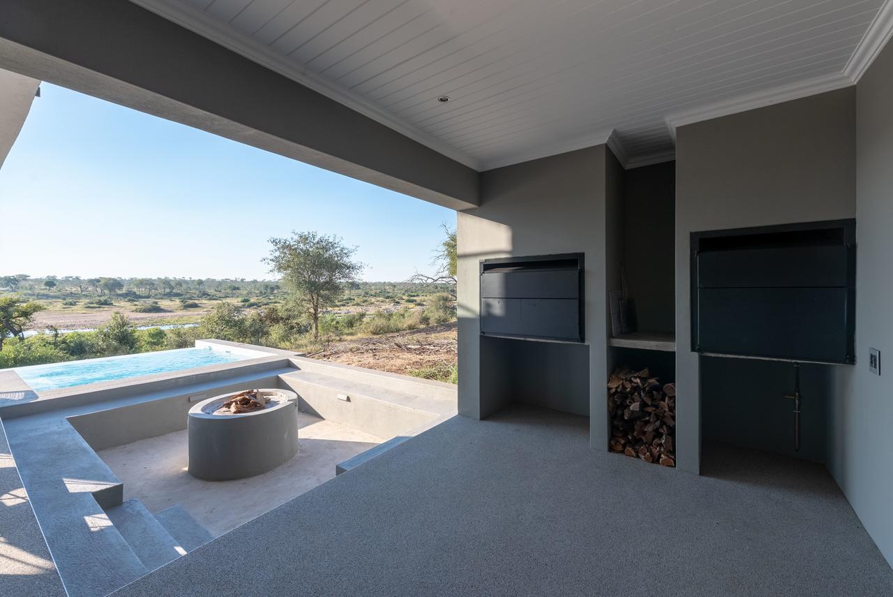 Tamboti River Lodge Hectorspruit Esterno foto